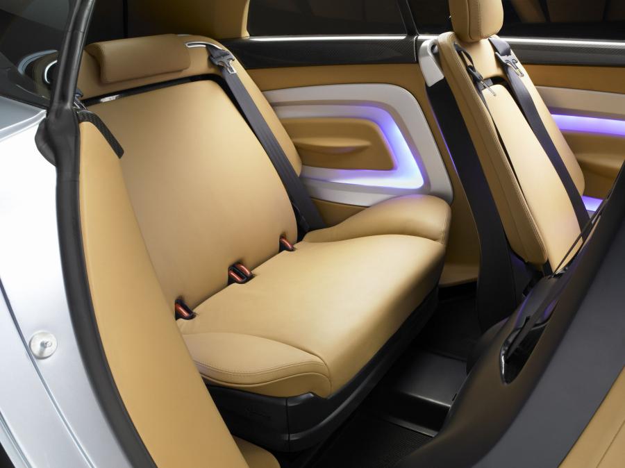  Volvo 3CC Concept 2004 года  (фото 23 из 48)